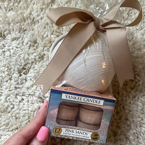 Yankee Candle Pink Sands Sea Shell and 12 Tea Lights - Picture 11 of 15